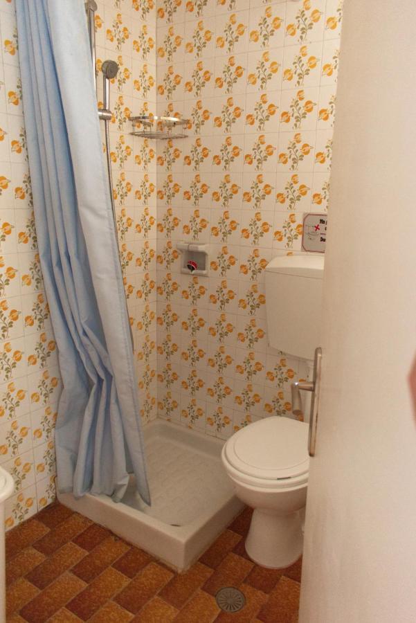 Margaret House Villa Isterni  Bagian luar foto
