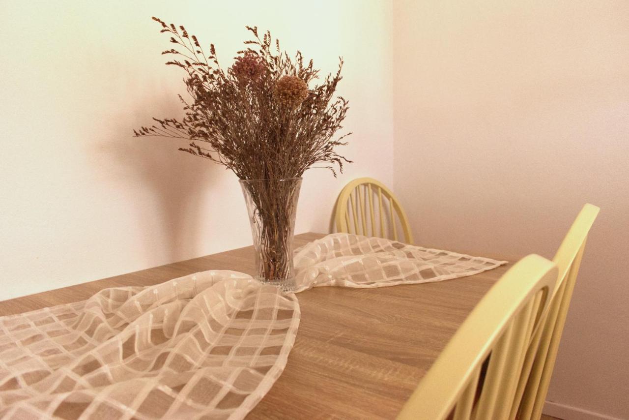 Margaret House Villa Isterni  Bagian luar foto